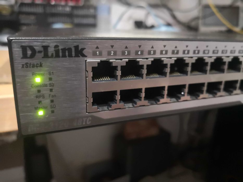 D-Link DGS-3120-48TC | 48 Portas Gigabit + SFP | Switch Enterprise Gerível