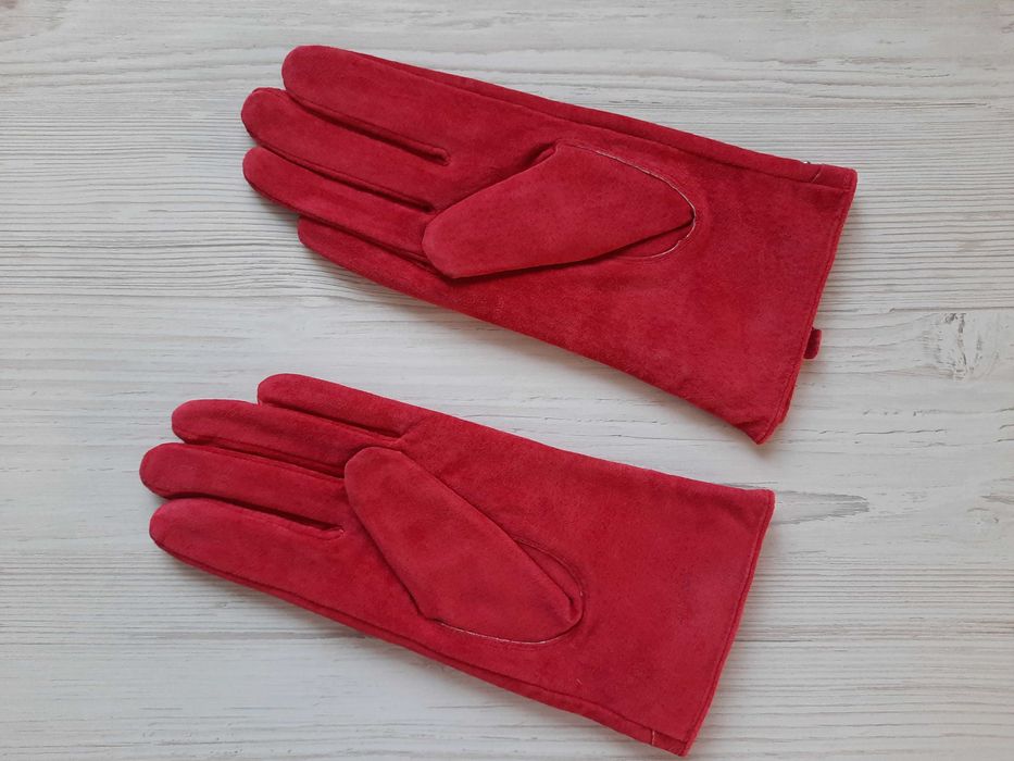 Замшевые темно-розовые женские перчатки на флисе утепленные S M