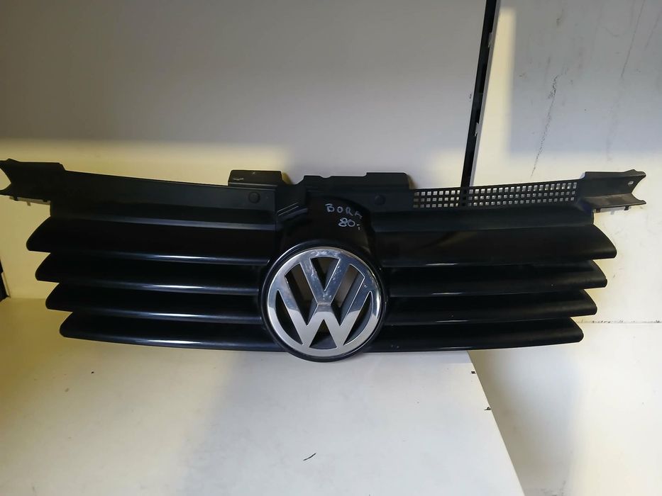 Volkswagen Bora Grill