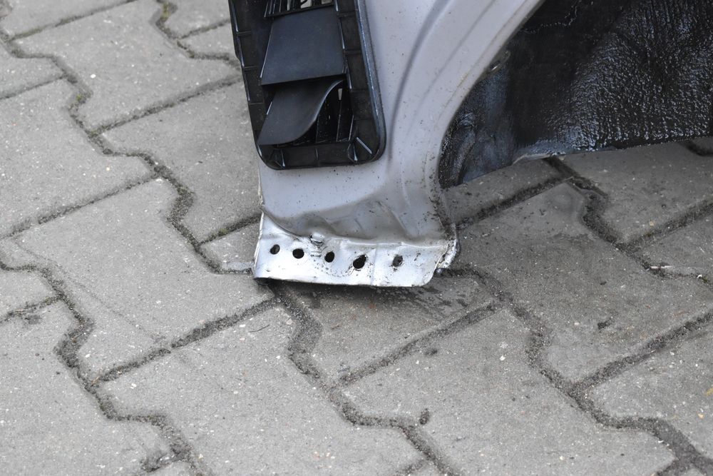 Błotnik Próg Prawy Tył 61601-F4010 1K0 Toyota Chr C-Hr I 2023