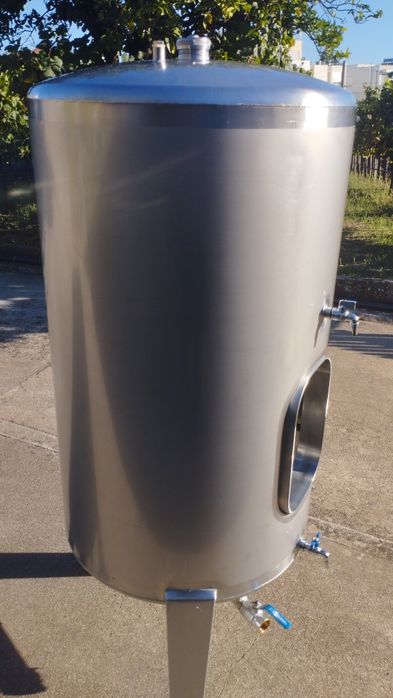 Cuba de inox 350 litros para vinho ou outro coisa qualquer