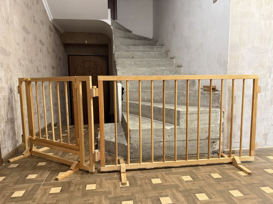 Захисний барʼєр для дітей та песиків