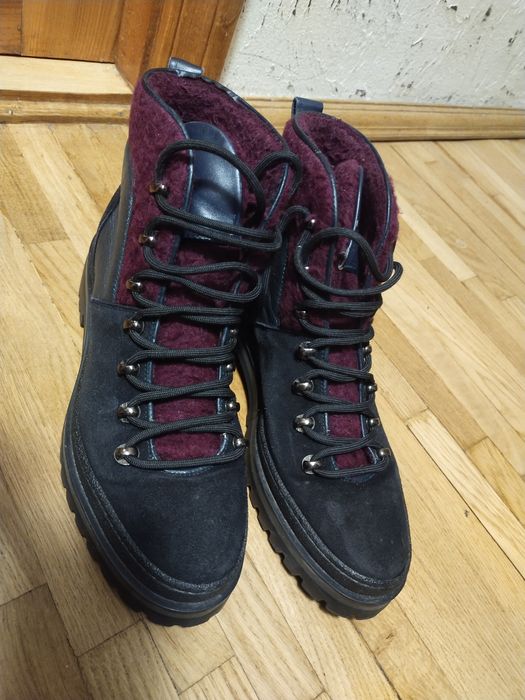 Жіночі зимові черевики Tommy Hilfiger 39 р
