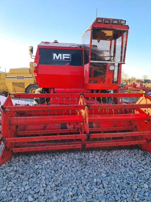 Комбайн Massey ferguson 440!