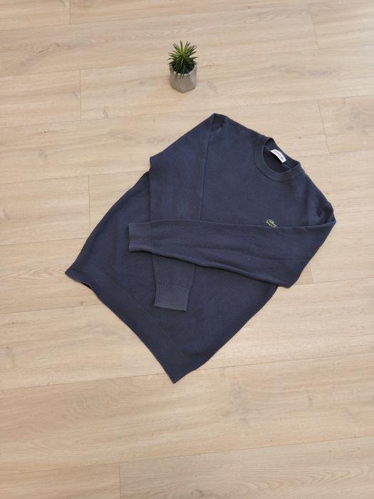 Lacoste светр чоловічий бавовняний розмір М 
темно-синій
темно-синій AH1985
6099 грн