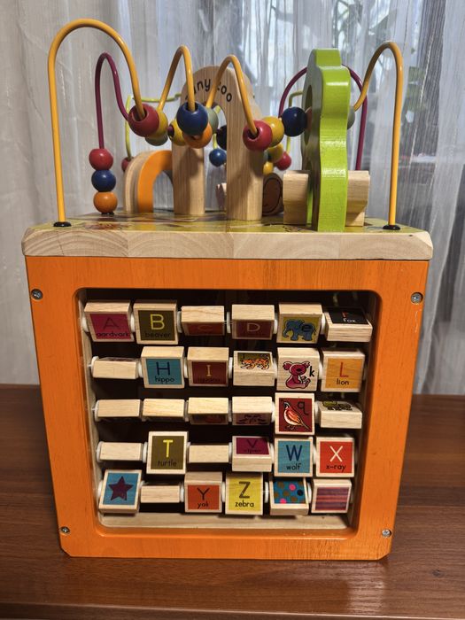 Бізікуб Battat Зоо-куб дерев'яний, деревянный бизи куб