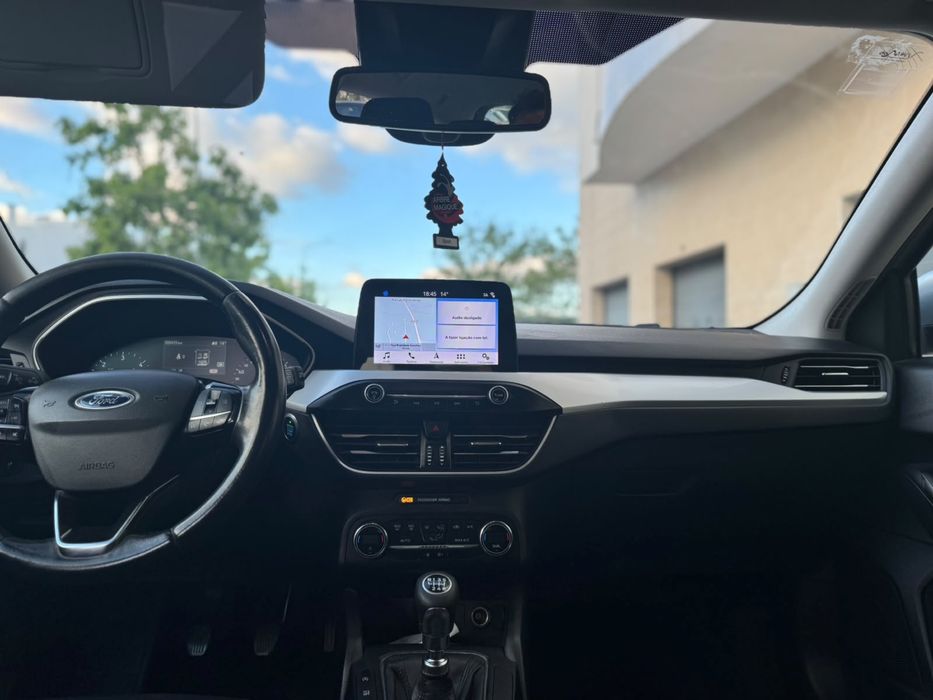 Ford Focus — fotografia 5