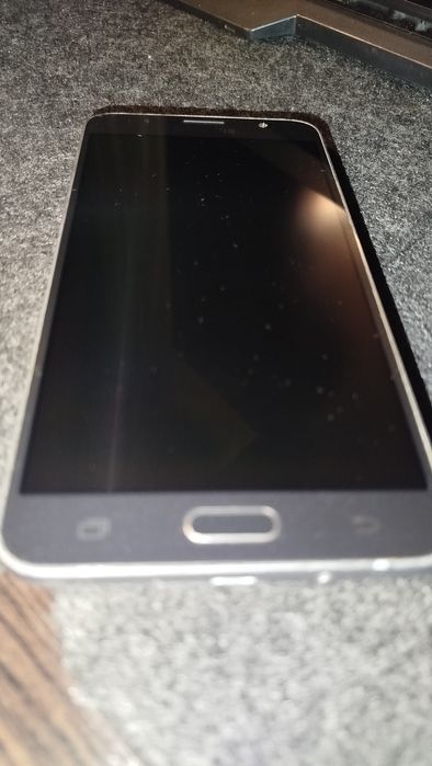 Продам Samsung G7