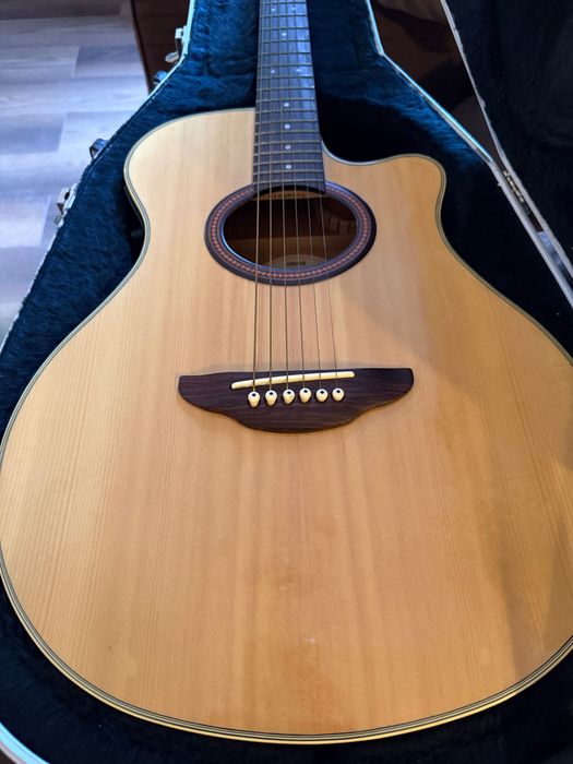 Gitara elektroakustyczna Yamaha APX-4A + futerał SKB