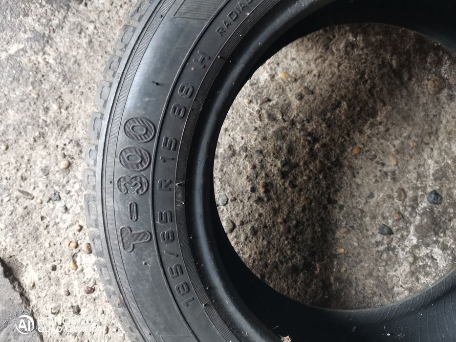 opony  2szt dobry stan