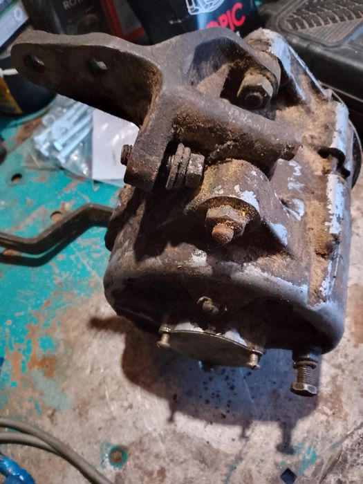 Автомобільний генератор Б/у