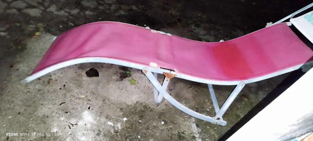 Sprzedam leżak rozkładany z czasów PRLu aluminiowym
