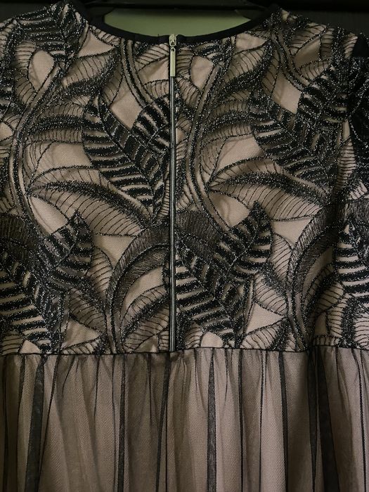 Продам плаття, підходить вагітним