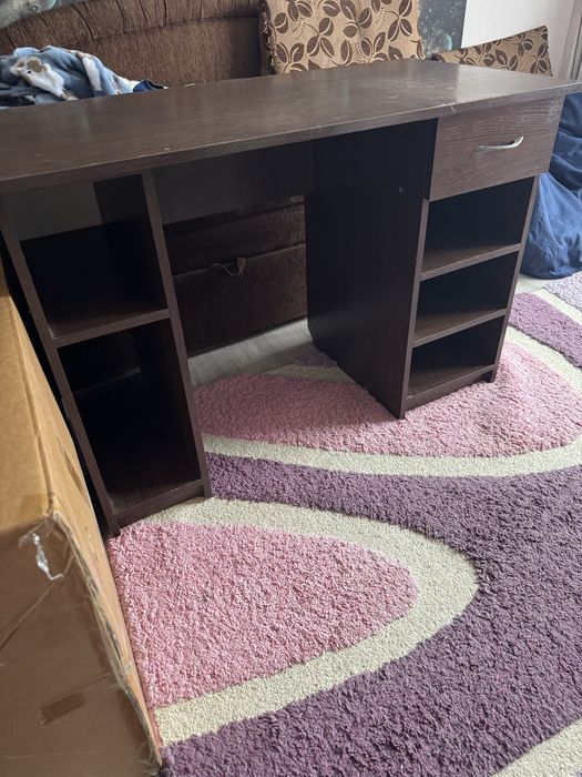 Стіл для компютера