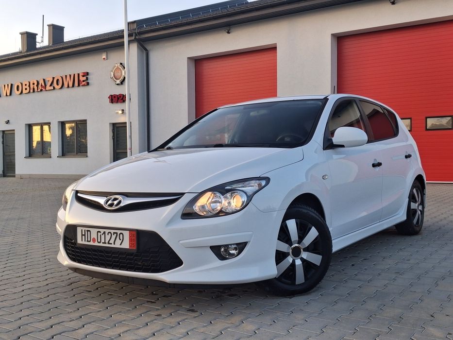 HYUNDAI i30 lift 1.4mpi Klima Elektryka Servis Super stan z Niemiec!