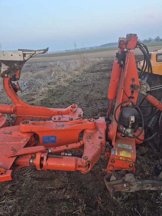 Pług Kuhn Multi-Master 121 4+1 linowanie