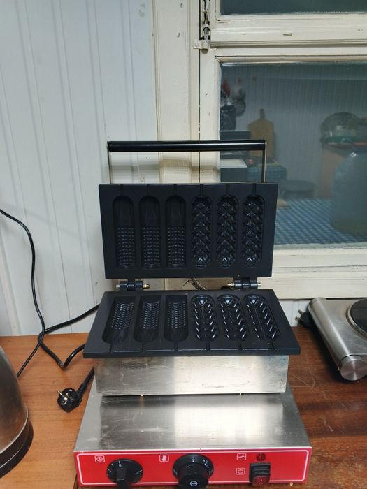 Продам обладнання для пекарні чи кафе.