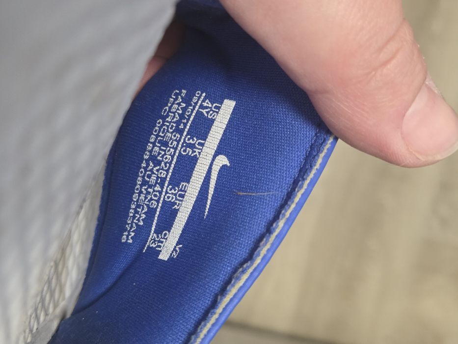 Шльопаці Nike p.36