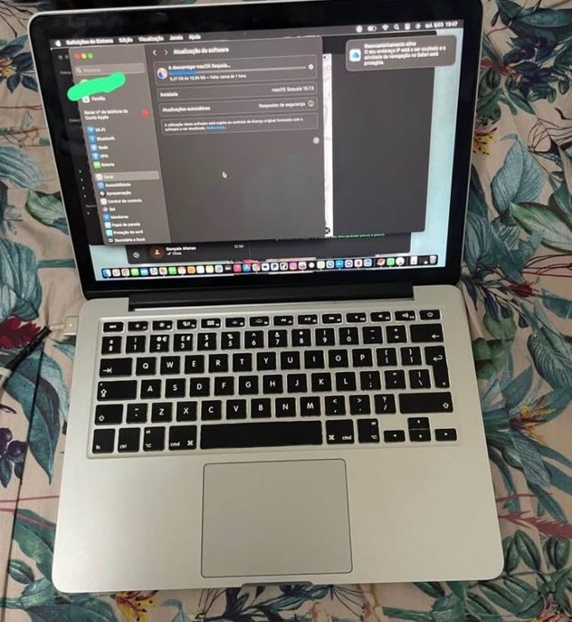 MacBook Pro retine 13,8 8Gb ram 128gb a venda