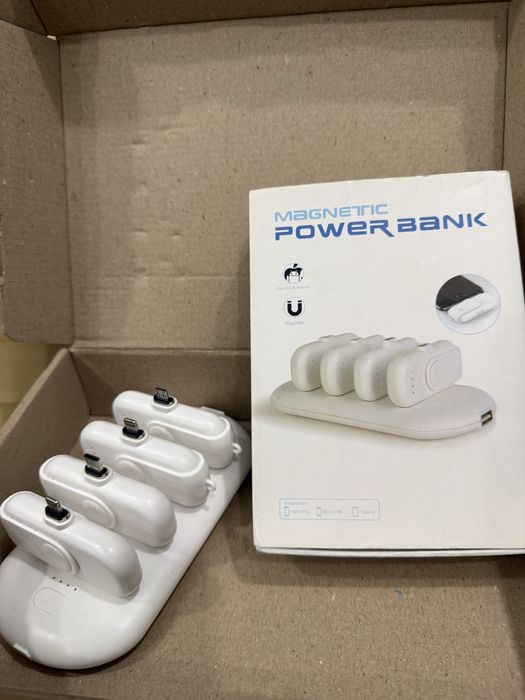 Зарядна док-станція  Magnetic Power Bank Finger Pow на 5000