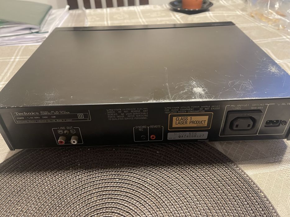 Technics SL-PJ22 compact disc