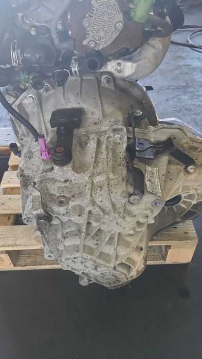 Skrzynia biegów PF6010  pf6 010 M9R Trafic Vivari 2.0 DCI