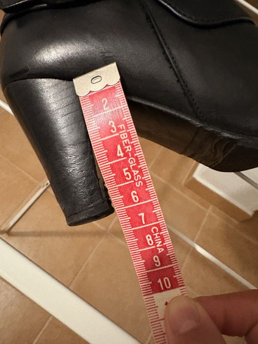 Botins em pele [34/ 35]