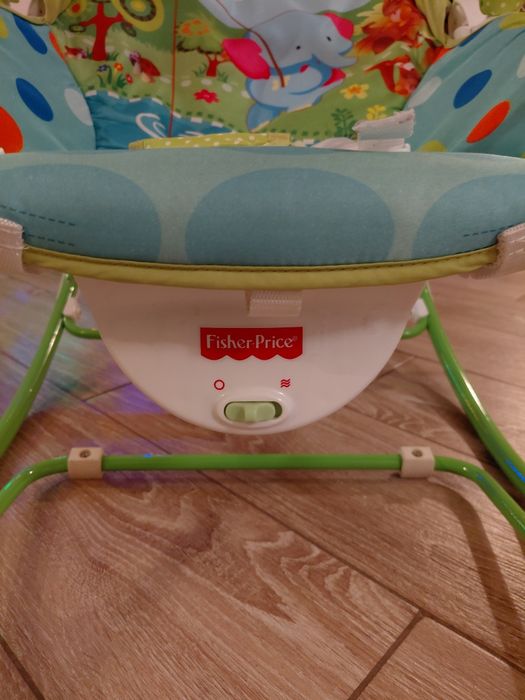 Leżaczek bujaczek Fisher Price