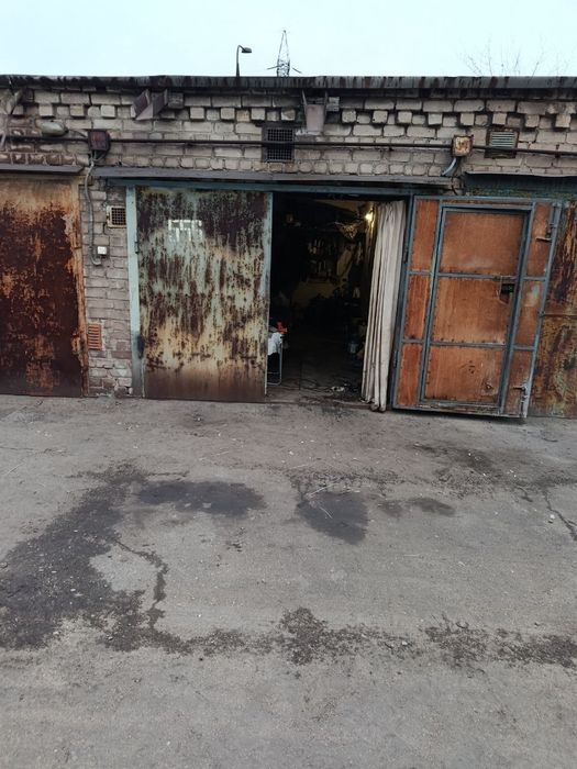 Капітальний Гараж