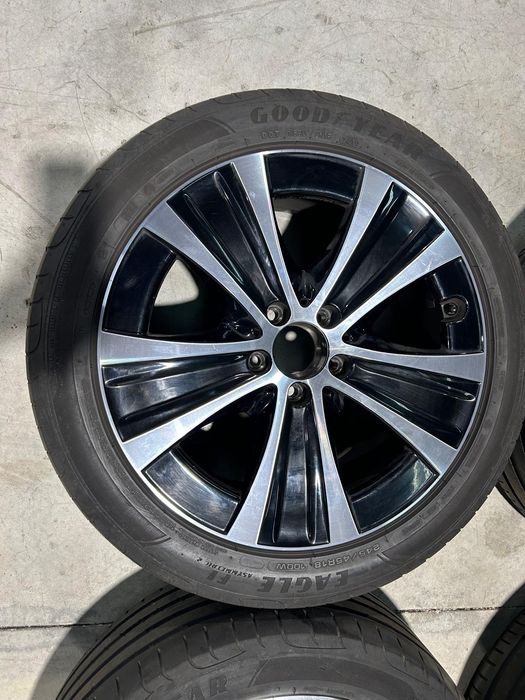 Jantes Mercedes Class C  275/ 40  R 18