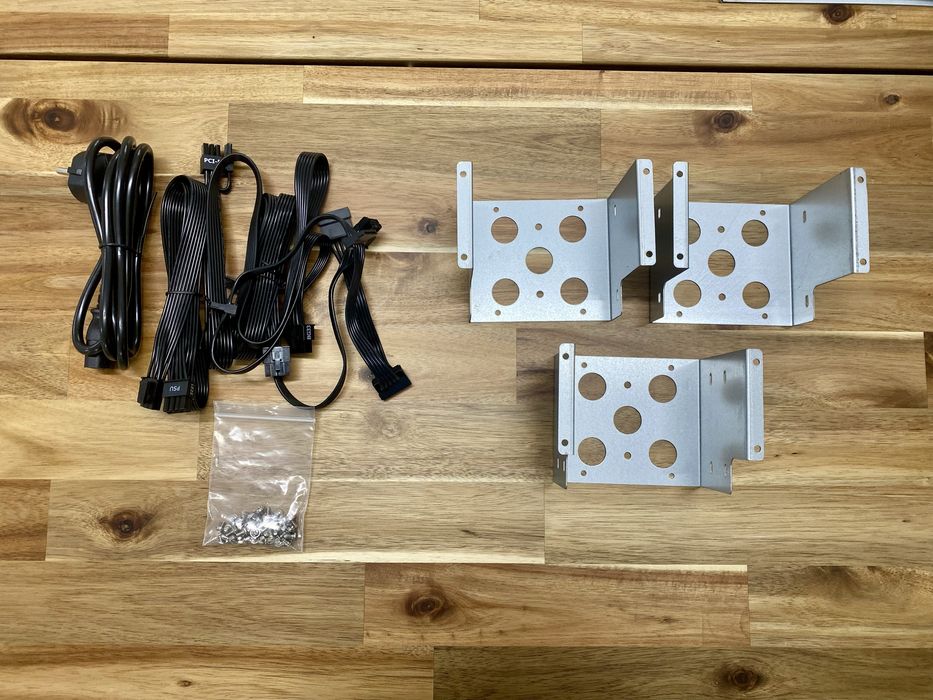 Caixa PC Servidor Unykach + Noctua + Seasonic PSU64550566248578122