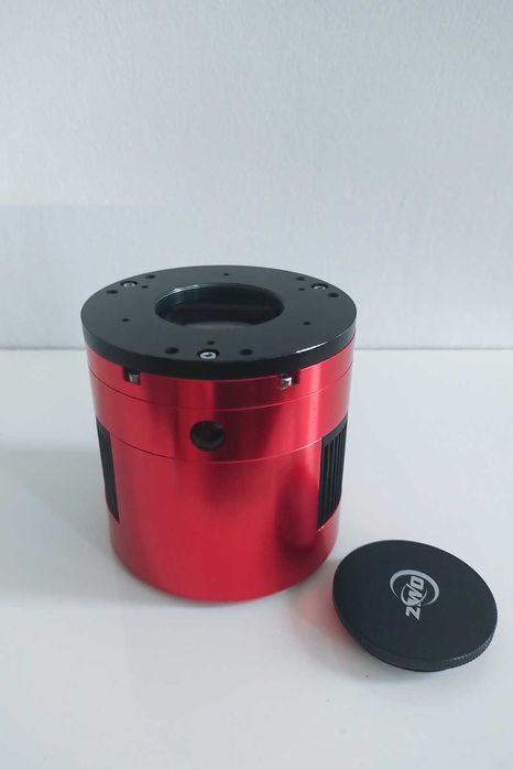 Kamera do astrofotografii zwo asi 071mc pro