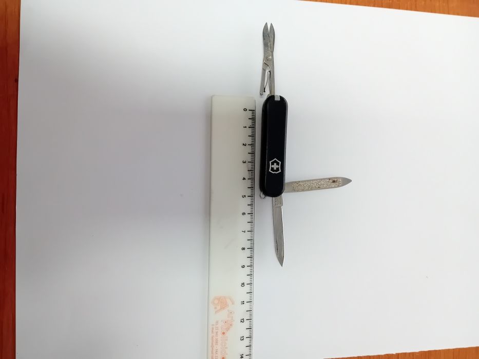 Canivetes multifuncoes de marca