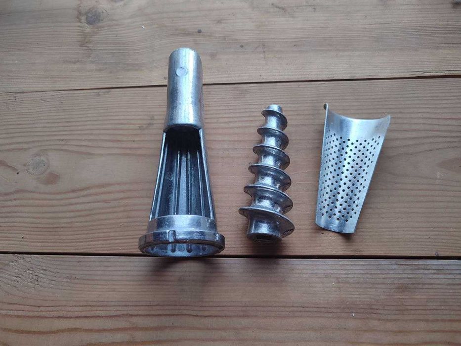 Насадка соковыжималка для томатов мясорубки Белвар КЭМ-36 и КЭМ-П2У