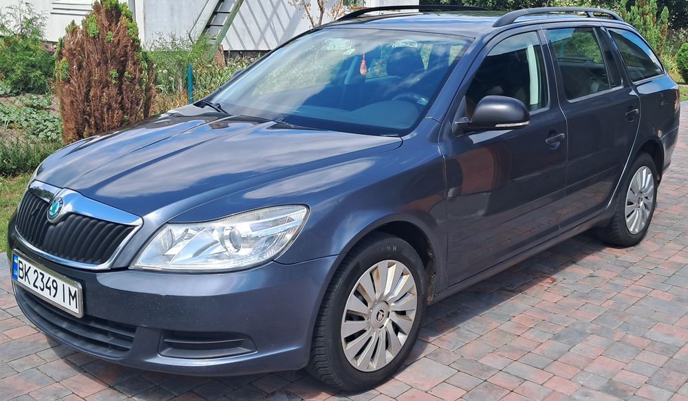 Skoda Octavia 2010 VIN TMBJJ21ZXB2085124 фото оголошення 3 з 8