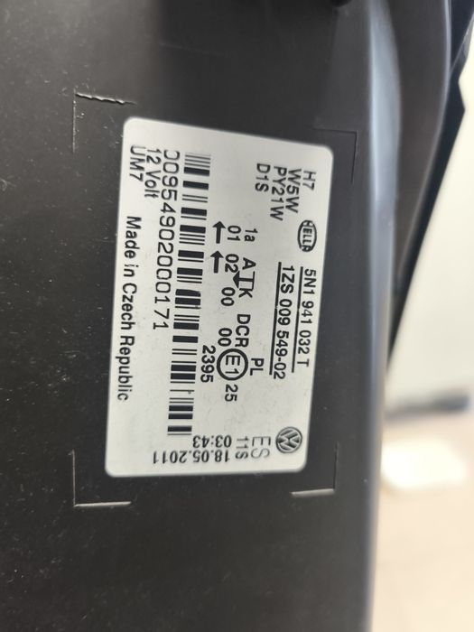 Farol direito bi-xenon Direcional VW Tiguan 5N1
