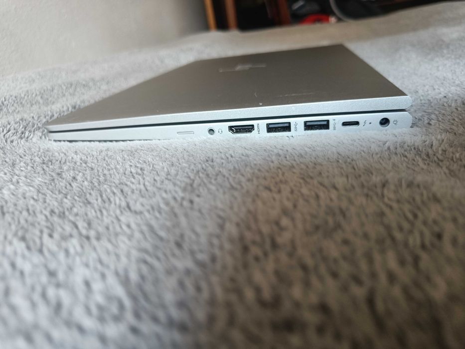 HP ELITEBOOK 640 G9 | i5-1245U 14 16GB 512