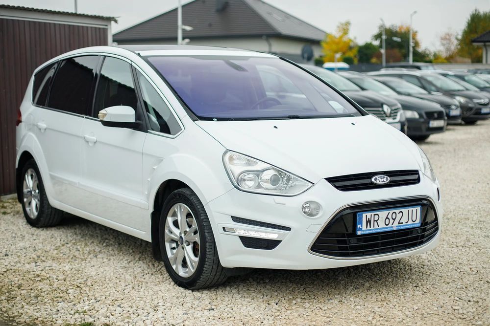 Ford S-Max