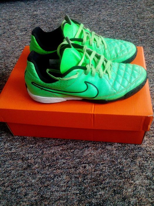 Buty Turfy Nike Tiempo rozm. 35,5