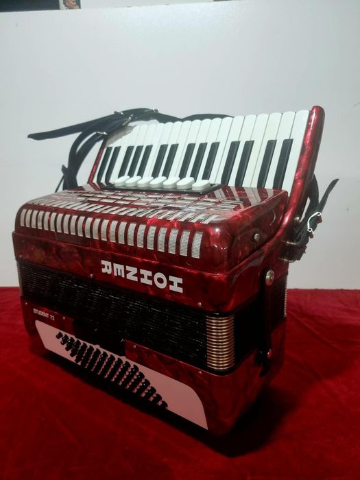 Hohner Student 72 basy