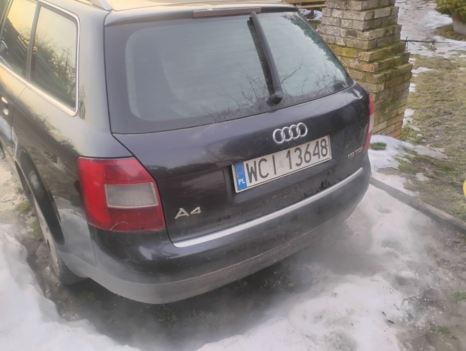 Audi A4 b6 uszkodzona