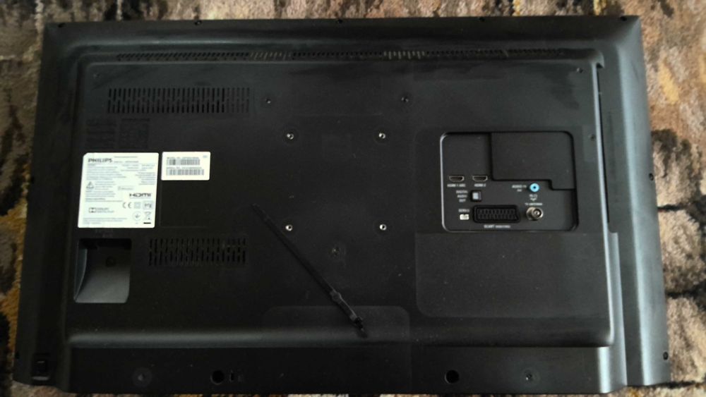 Telewizor 32 cale Philips 32phh4100/88 z dekoderem WIWA H.265 MINI