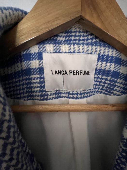 Blazer Lanca Perfume