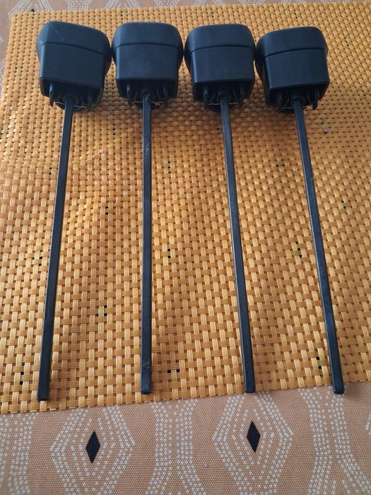 Conjunto 4 Chaves / Manípulos Aperto Torque Thule (Barras Tejadilho)
