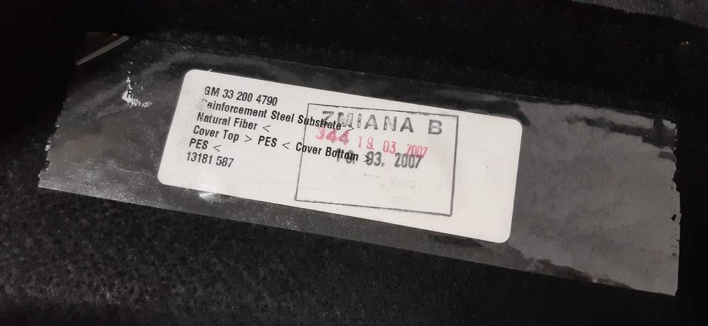 Chapeleira Opel Astra NOVA