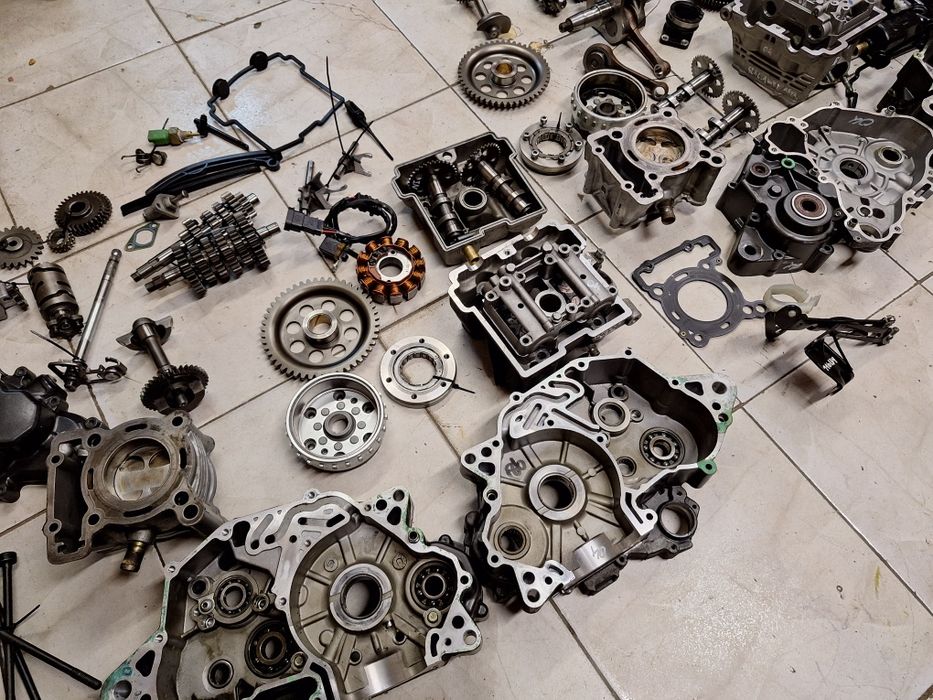 Aprilia RS4 125 Tuono silnik części Derbi gpr SX 125 RX głowica kapa