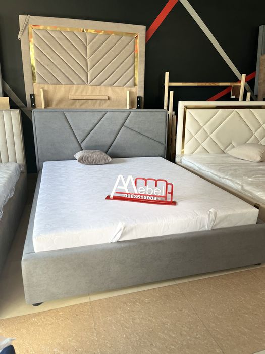 Ліжко двохспальне 160*200 з матрацом