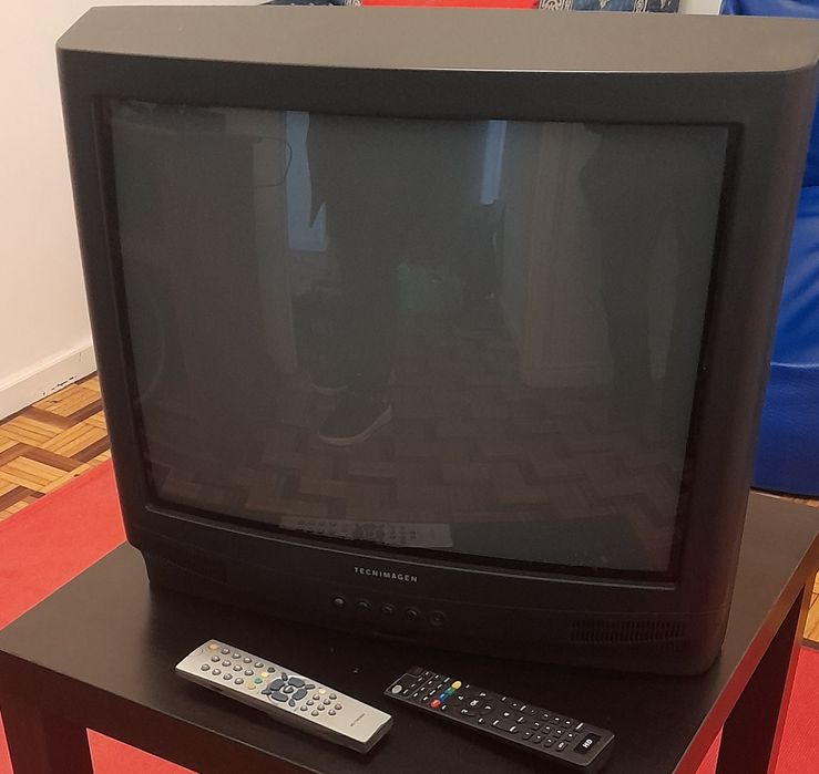 Televisão Tecnimagem com comando - Diâmetro diagonal 52 cm64739499206530121