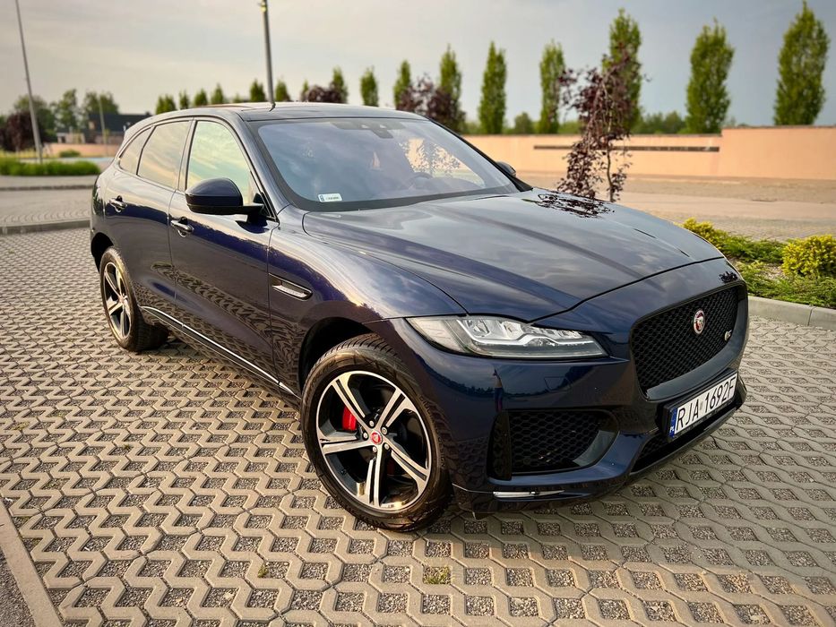 Jaguar F-Pace S 380HP AWD | LED | Panorama | Wentylowane fotele