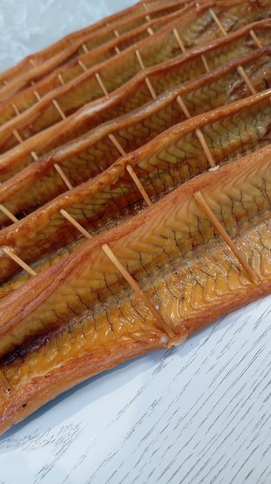 Вугрі гарячого копчення